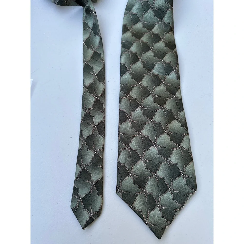 Nature Conservancy Brittle Starfish Silk Tie Karen Bierce Green Geometric 58x4